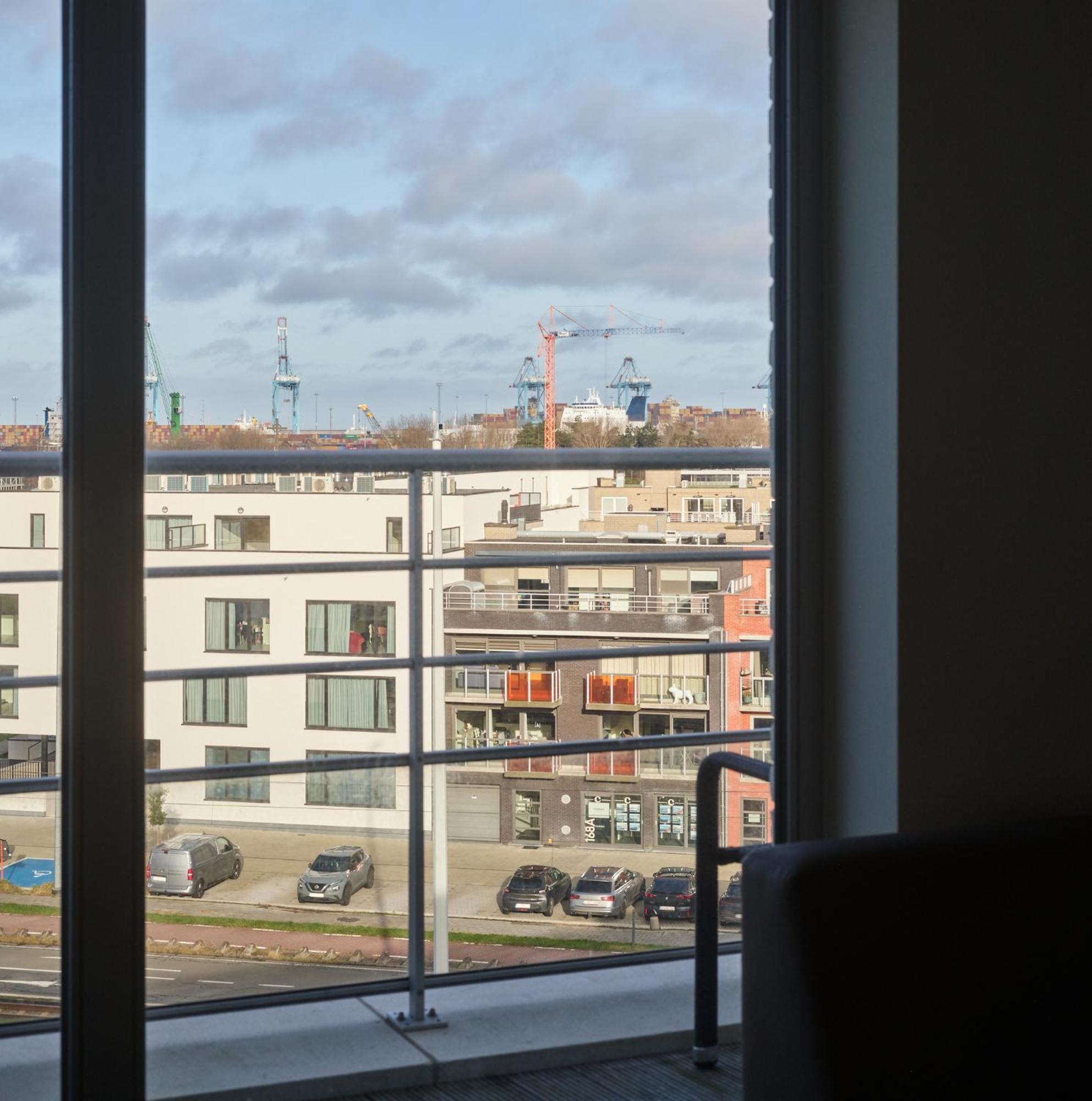 Holiday Suites Zeebrugge Exterior foto